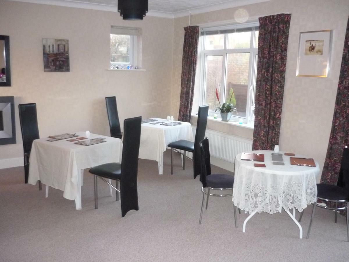 De La Warr Guest House Bexhill-on-Sea ภายนอก รูปภาพ
