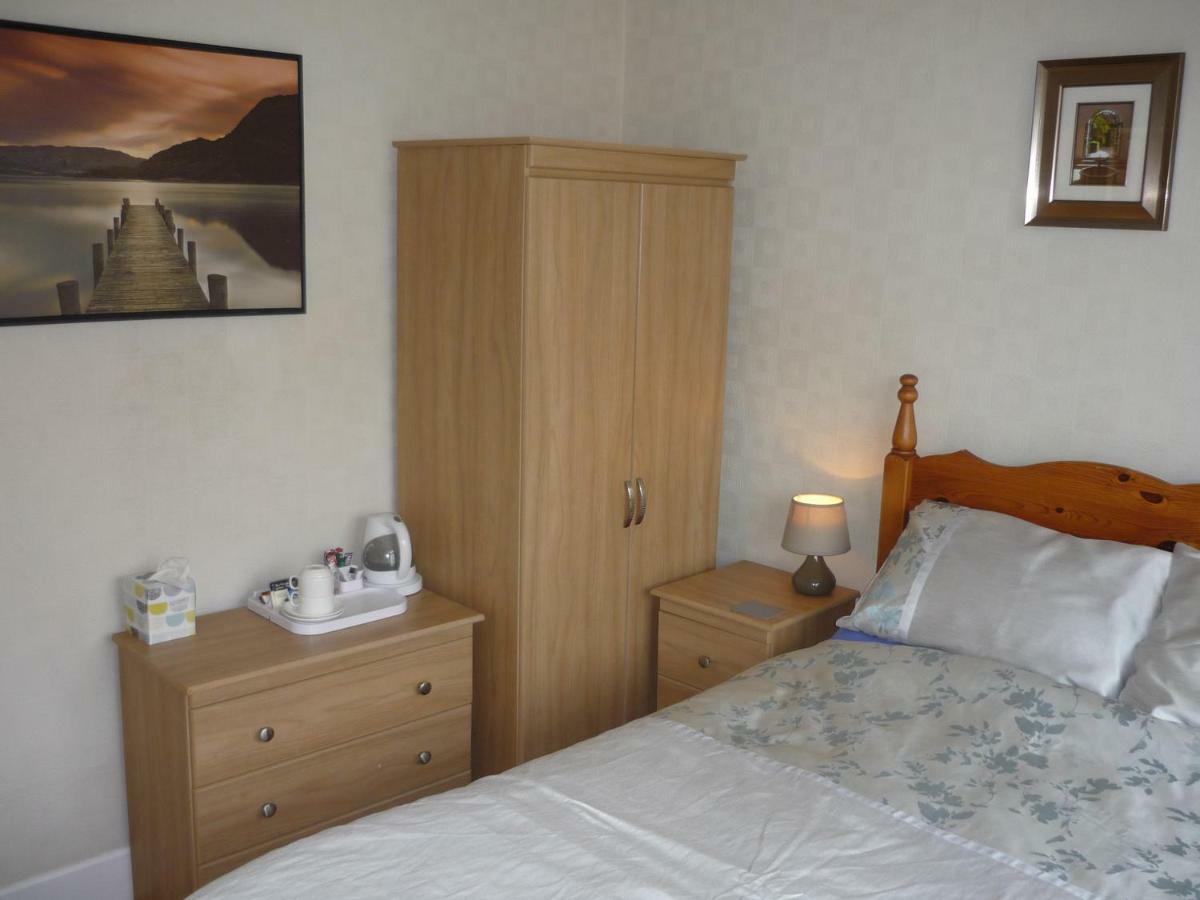 De La Warr Guest House Bexhill-on-Sea ภายนอก รูปภาพ