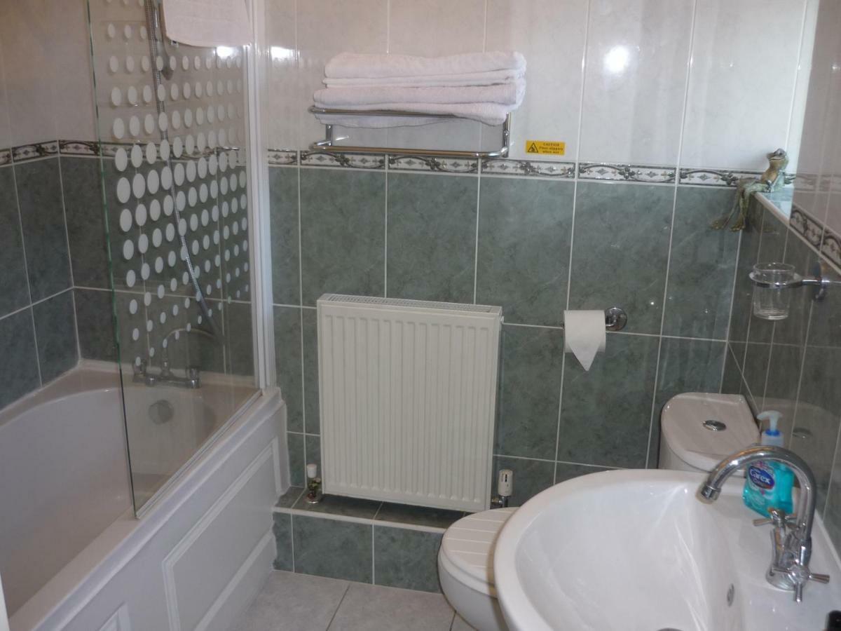 De La Warr Guest House Bexhill-on-Sea ภายนอก รูปภาพ